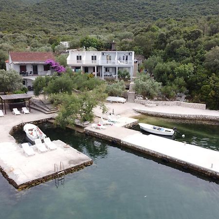 Apartments By The Sea Zuronja, Peljesac - 10137 Brijesta Екстериор снимка