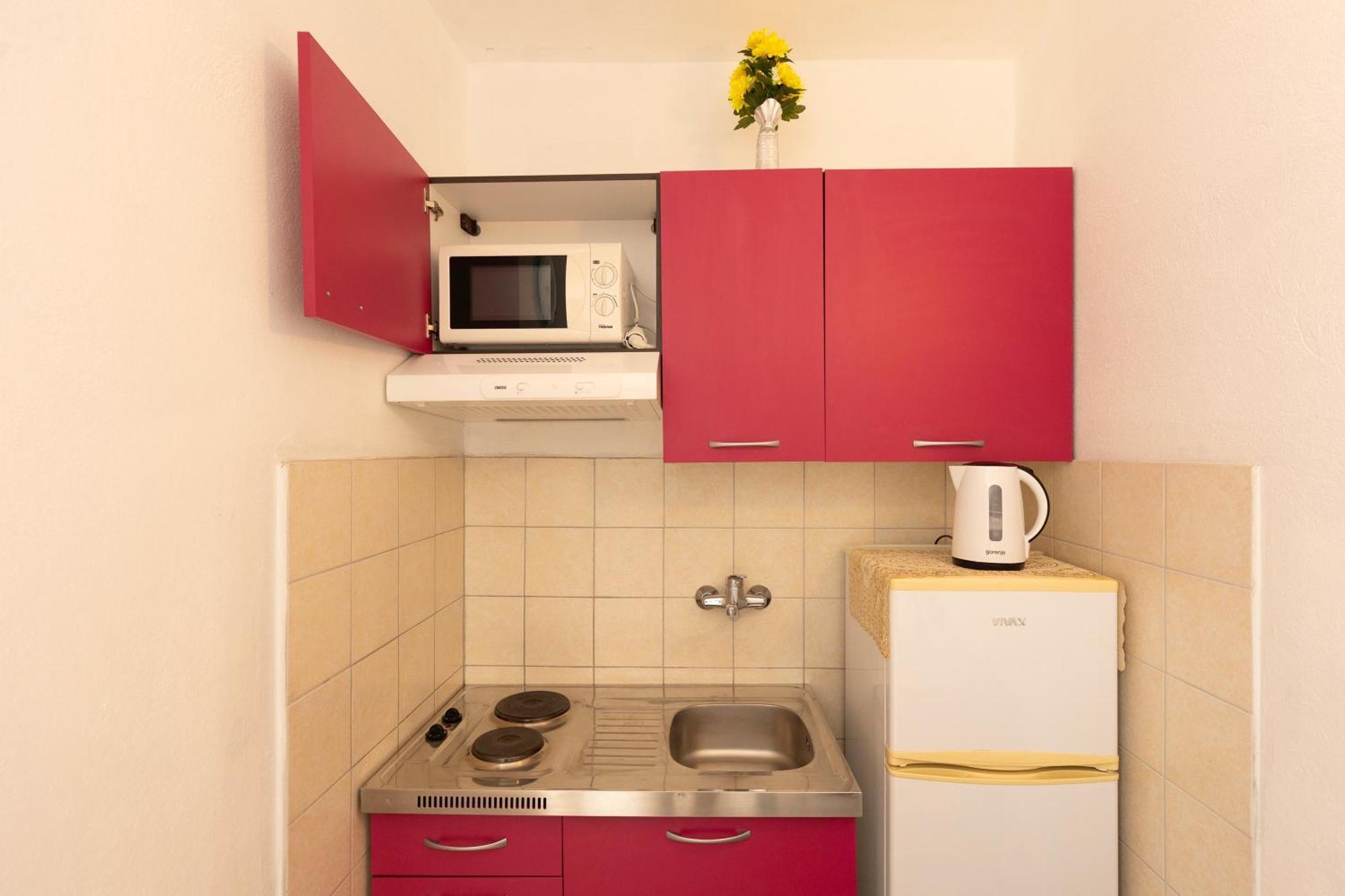 Apartments By The Sea Zuronja, Peljesac - 10137 Brijesta Екстериор снимка