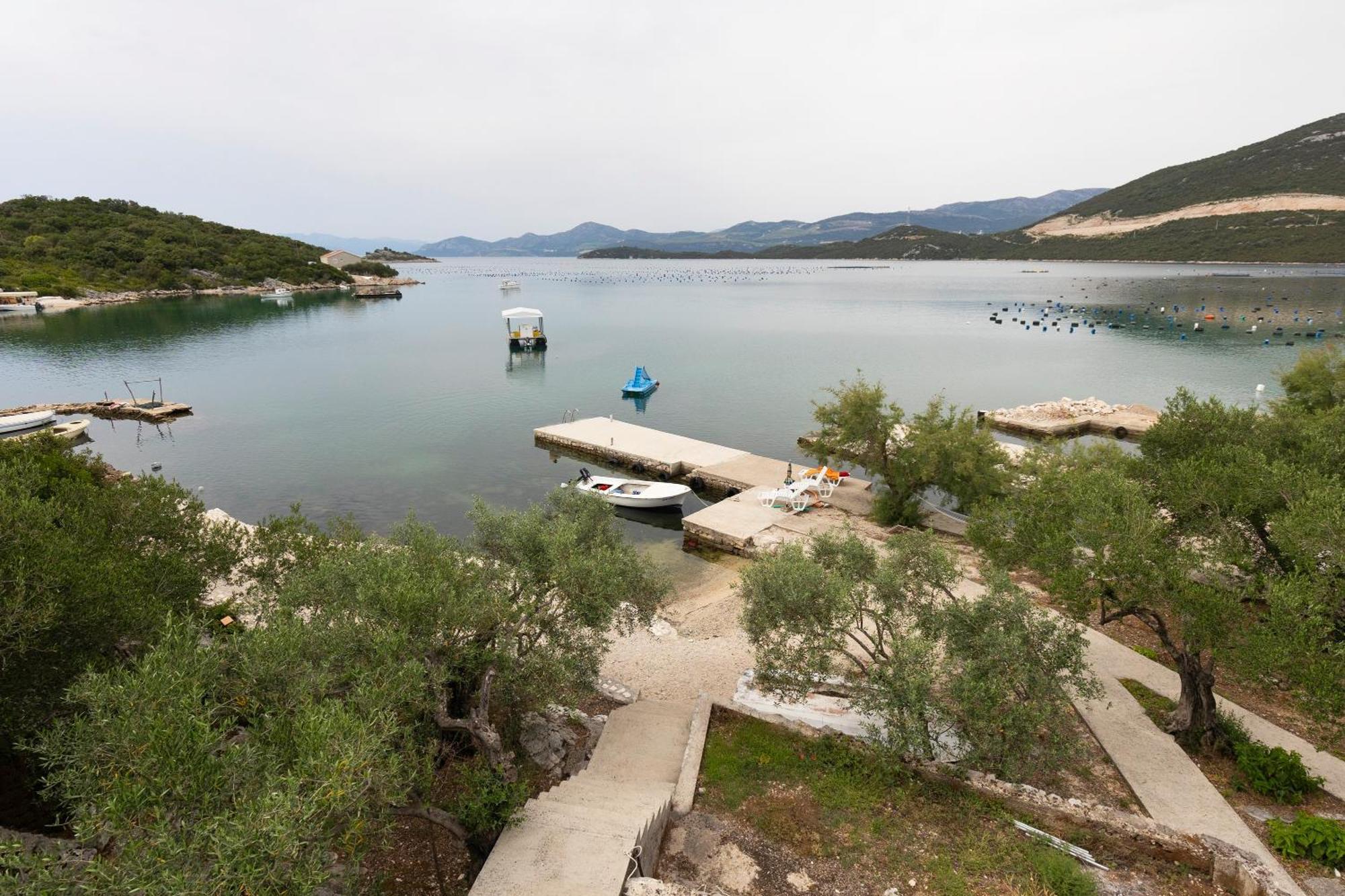 Apartments By The Sea Zuronja, Peljesac - 10137 Brijesta Екстериор снимка